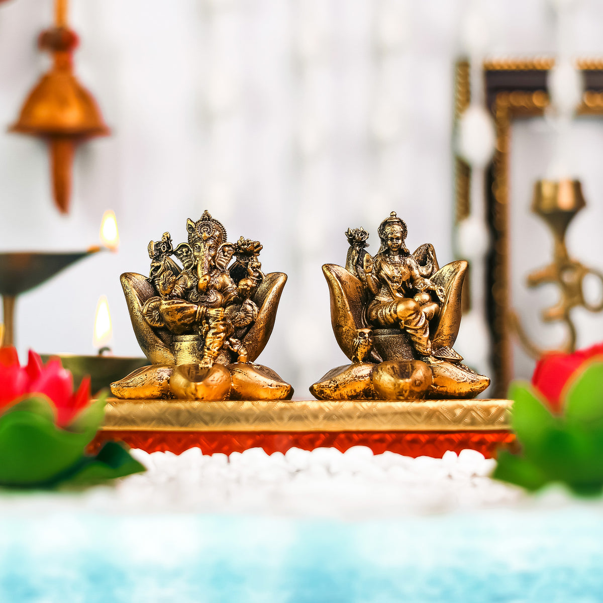 Vastujewel Lord Laxmi Ganesha Idol Set